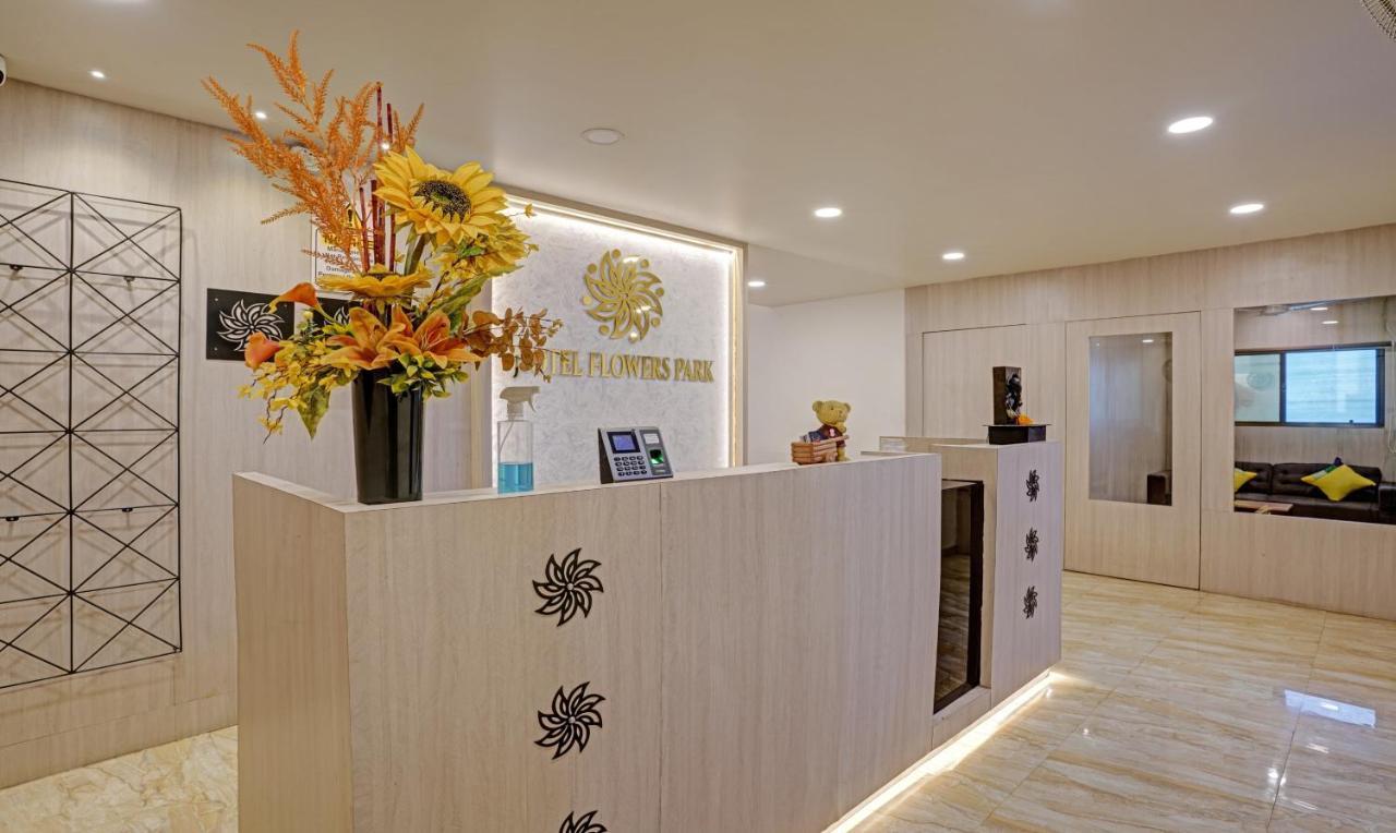 Itsy Hotels Flowers Park นาสิก ภายนอก รูปภาพ