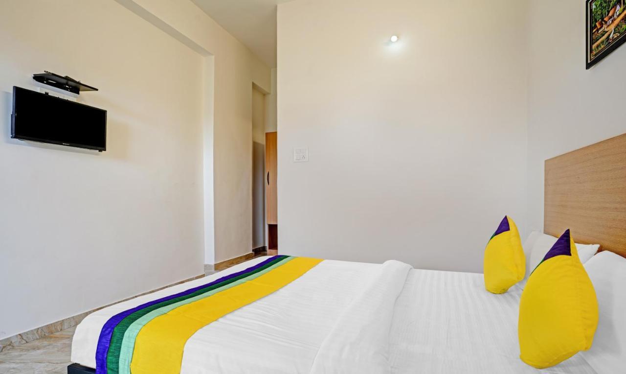 Itsy Hotels Flowers Park นาสิก ภายนอก รูปภาพ